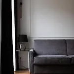 Twins Boutique Appartement *