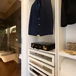 Twins Boutique *