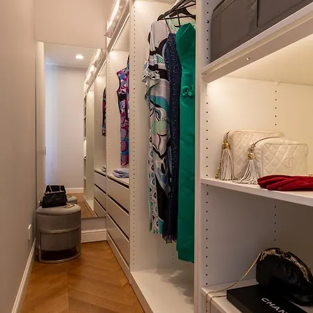 Apartment Twins Boutique