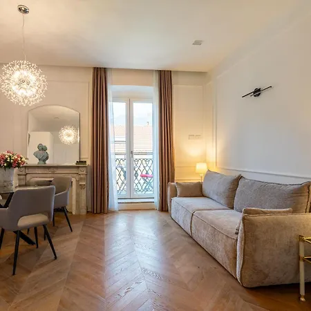 Apartment Twins Boutique *