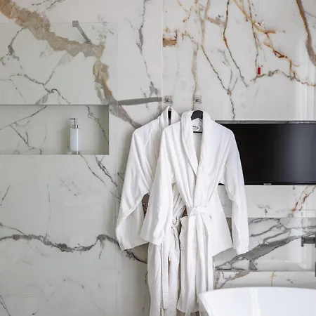 Twins Boutique Apartment Sanremo