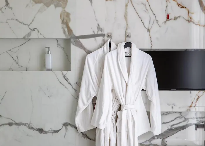 Twins Boutique Apartament San Remo