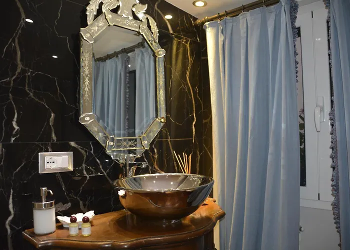 Twins Boutique Apartament San Remo